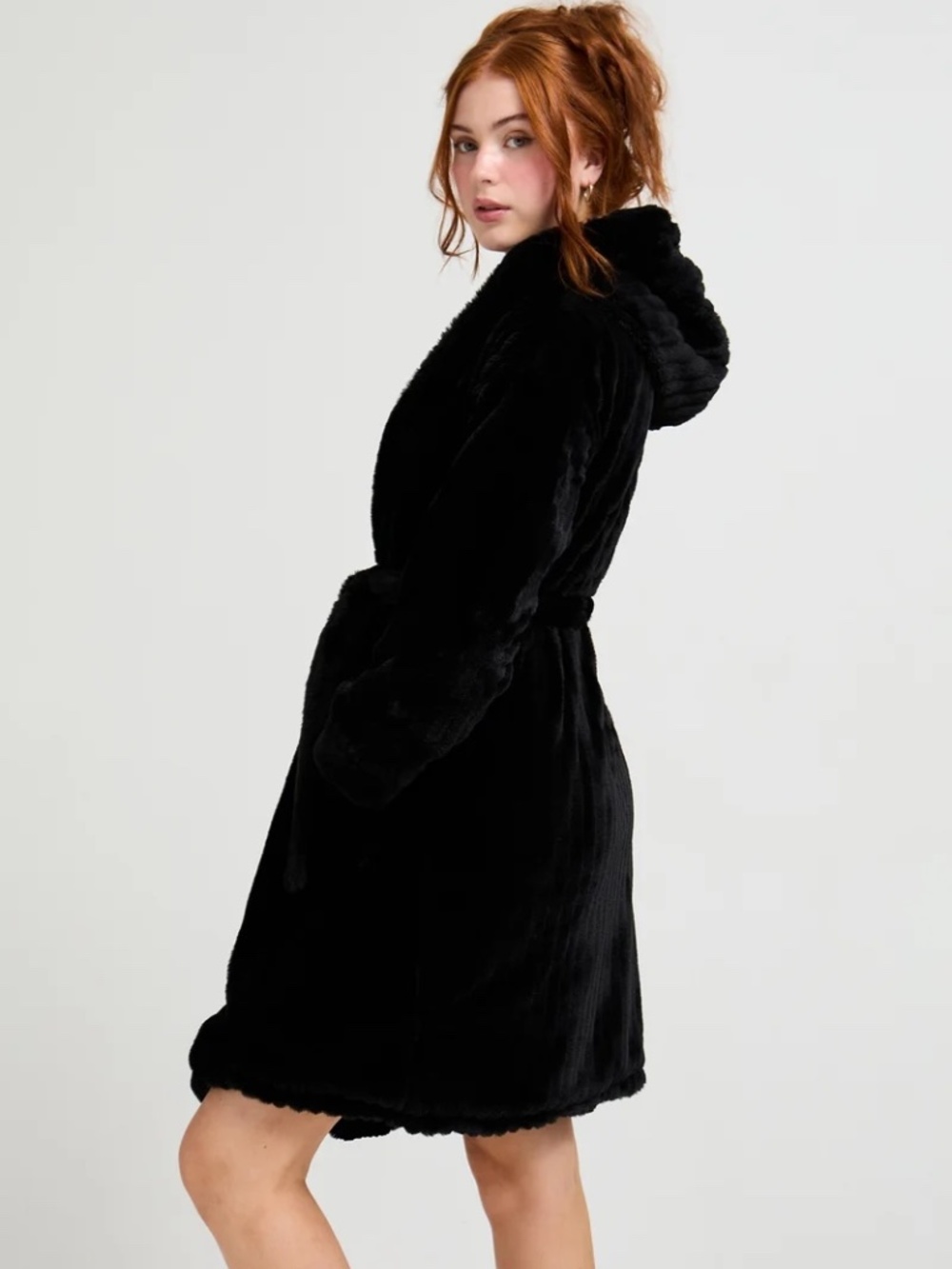 Pretty You London, Cloud Robe in Black, S/M